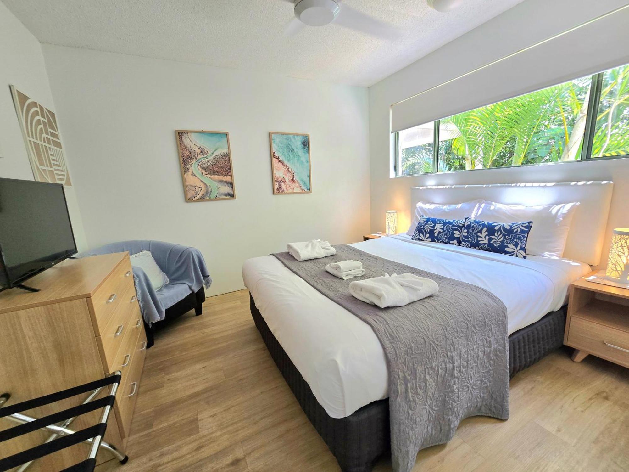 נוסוויל Noosa River Retreat Holiday Apartments מראה חיצוני תמונה