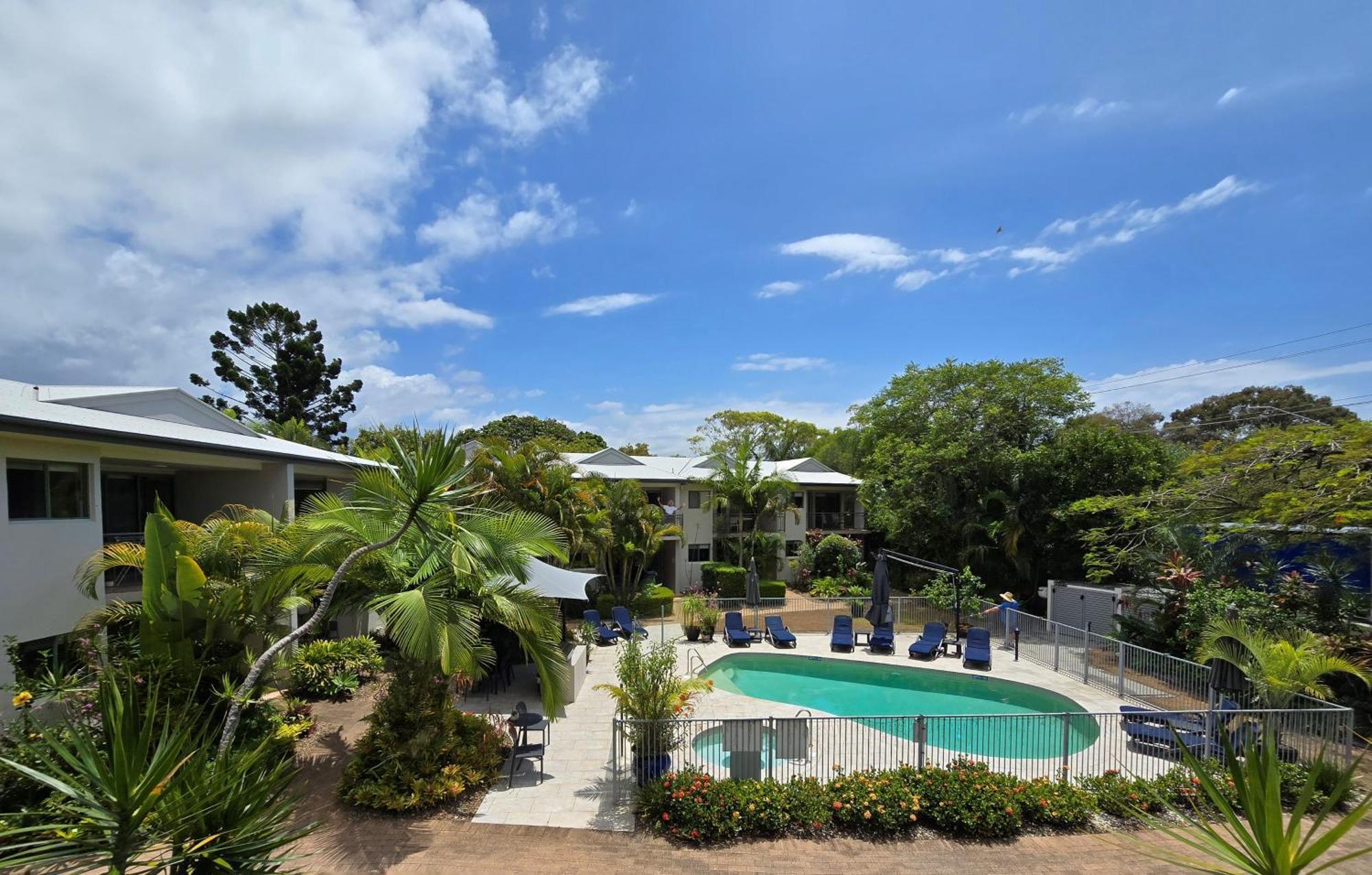 נוסוויל Noosa River Retreat Holiday Apartments מראה חיצוני תמונה