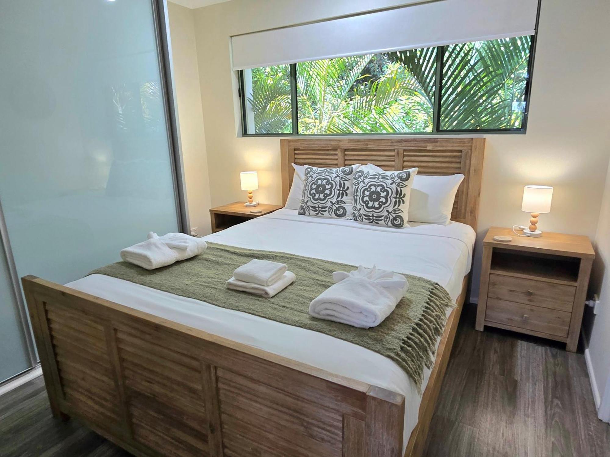 נוסוויל Noosa River Retreat Holiday Apartments מראה חיצוני תמונה