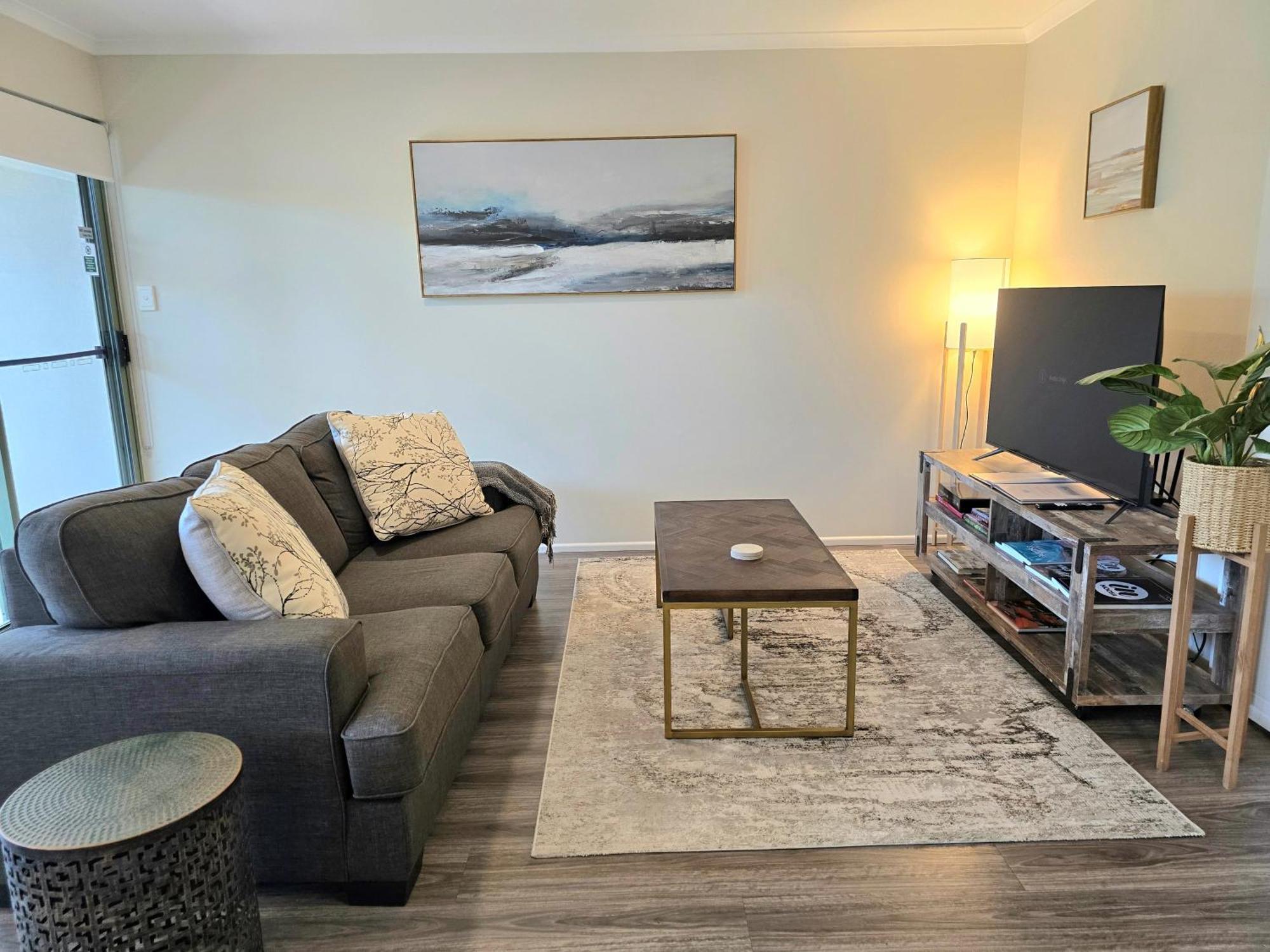 נוסוויל Noosa River Retreat Holiday Apartments מראה חיצוני תמונה