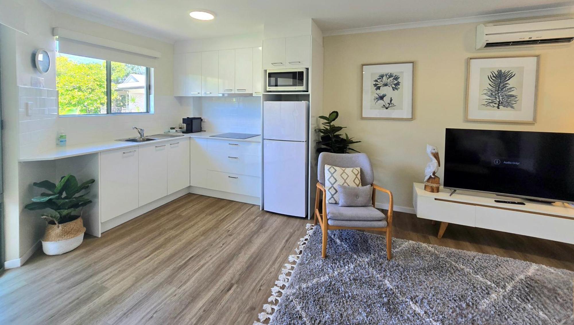 נוסוויל Noosa River Retreat Holiday Apartments מראה חיצוני תמונה